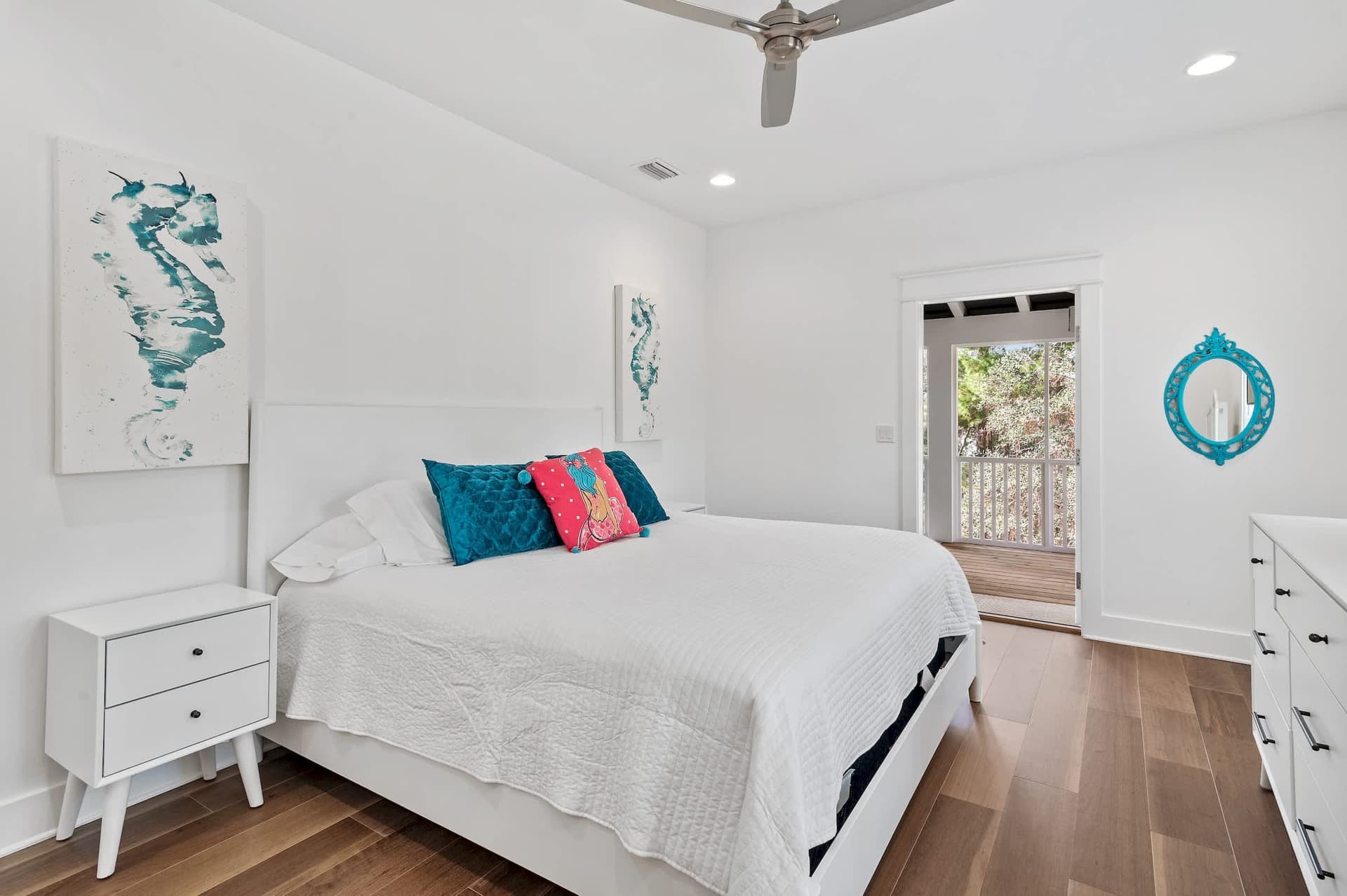 Caspian Blue Cottage - Image 32