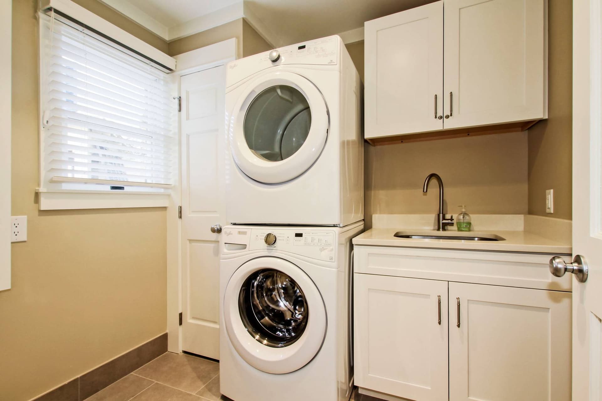 Biscuit Place - Image 20