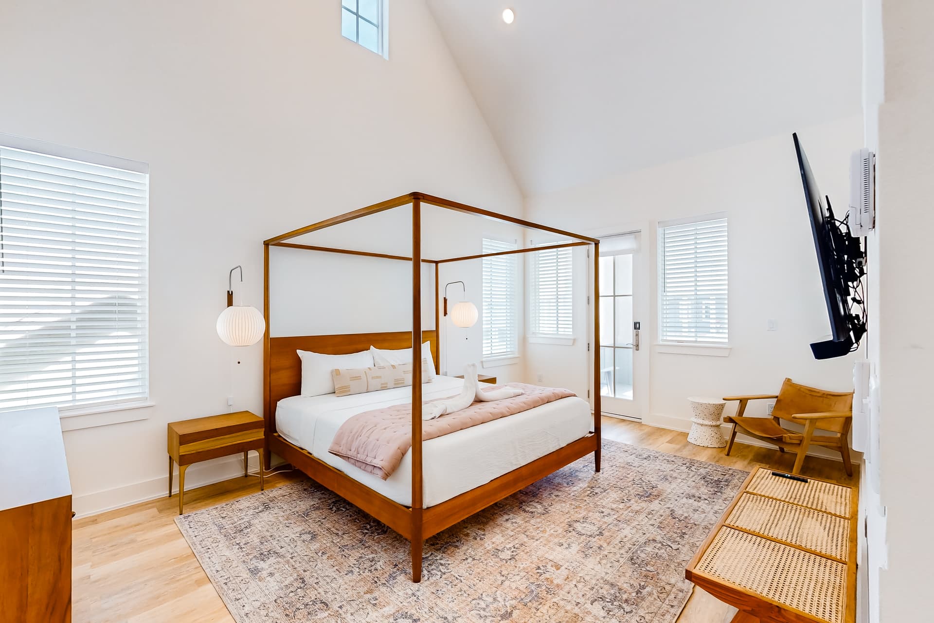 Sunshine Overtime - Image 25