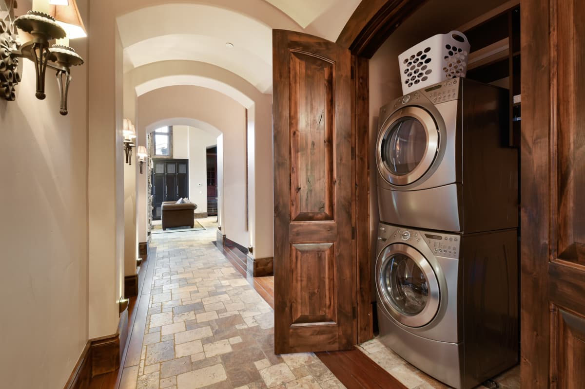 Ski Dream Home - Image 54