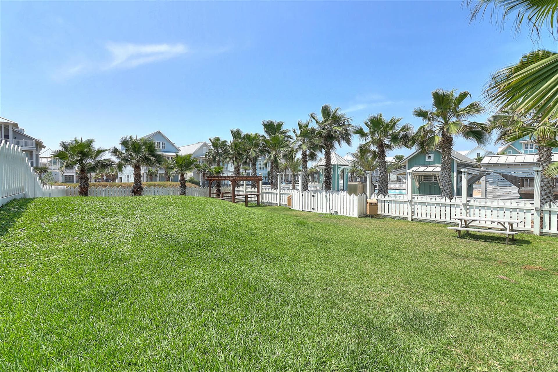 Coastal Belle - Image 40