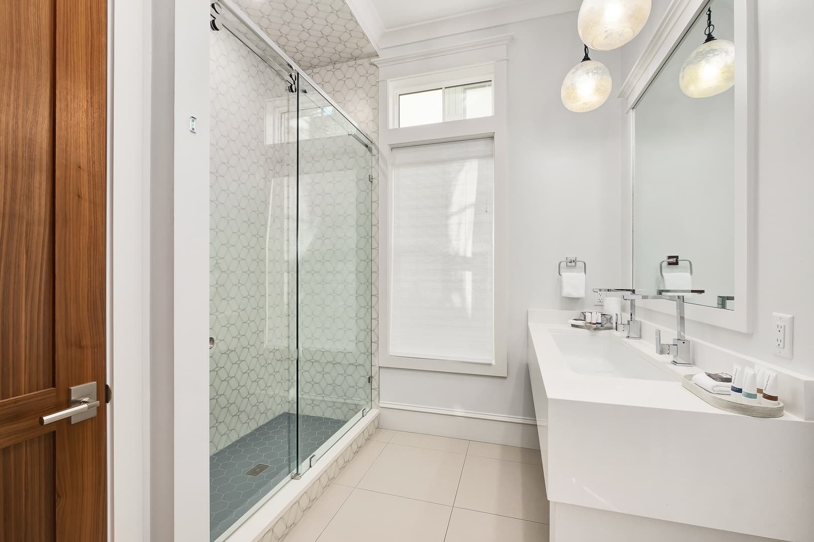 Seas Above the Rest - Image 34