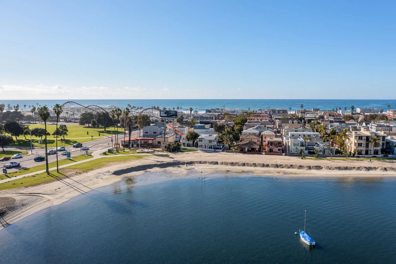 Bayside Home - Image 16