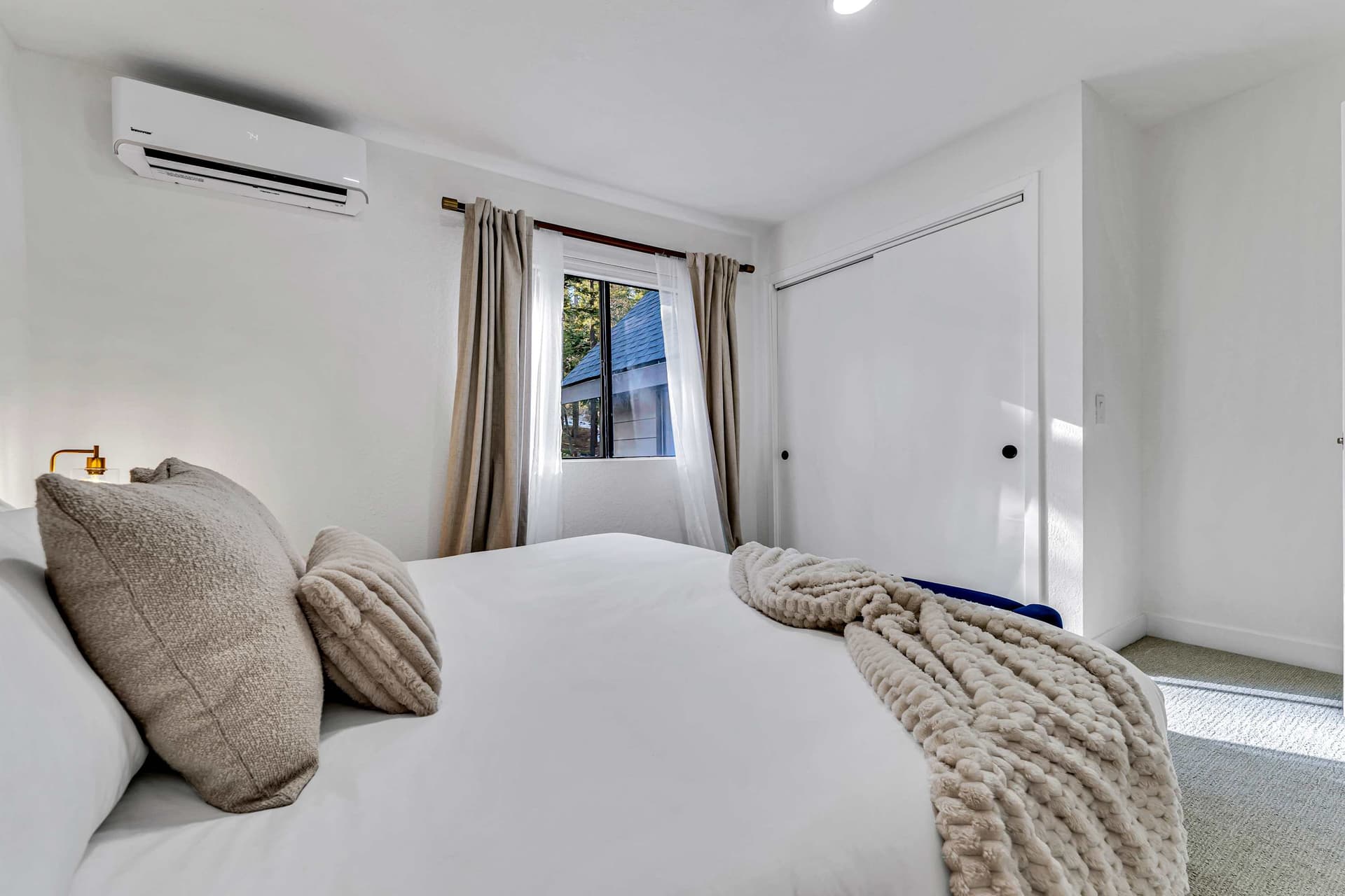 Carnelian Haven - Image 29