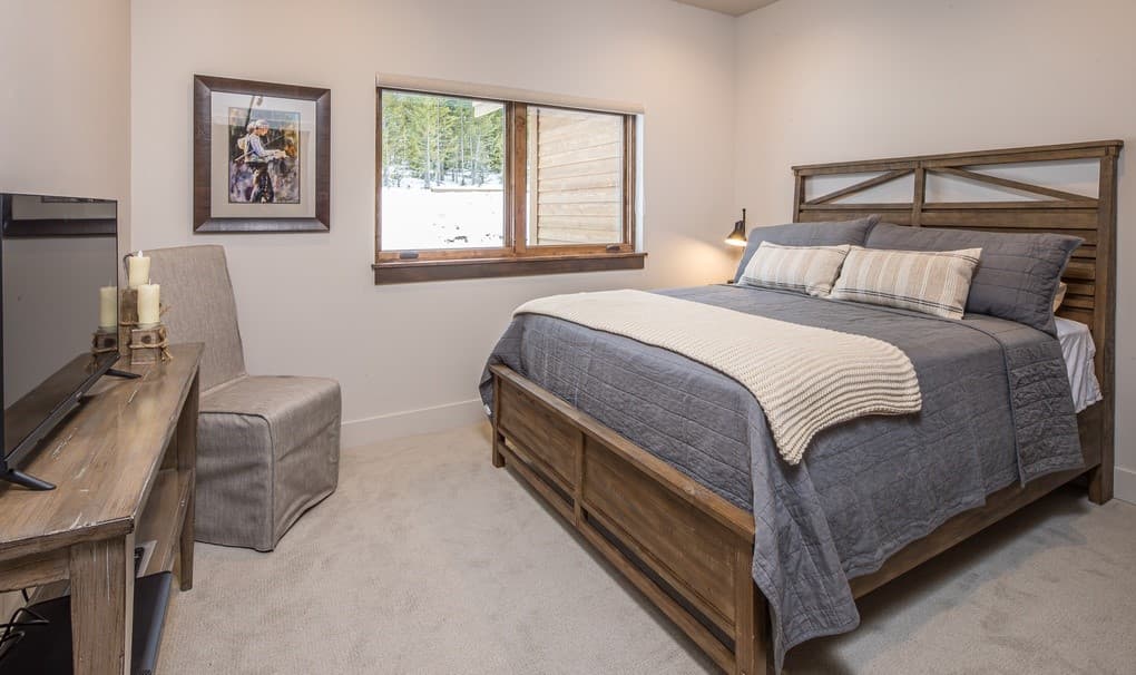 Diamond Hitch #116 - Image 17