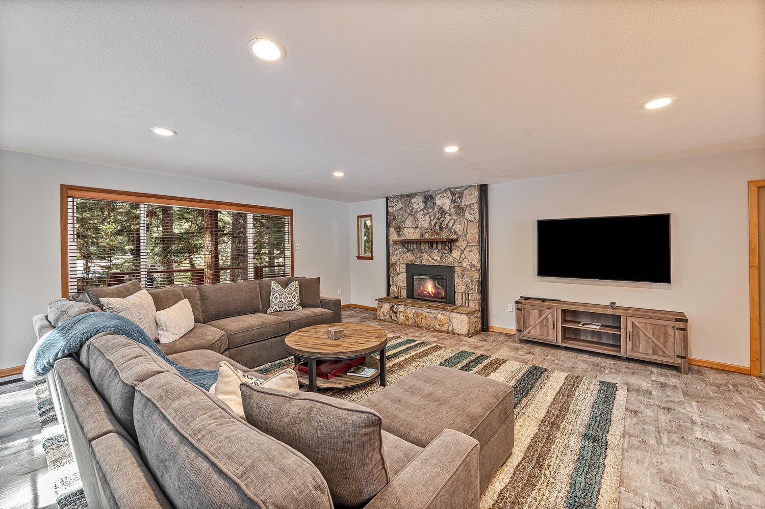 Lynda House - Image 6