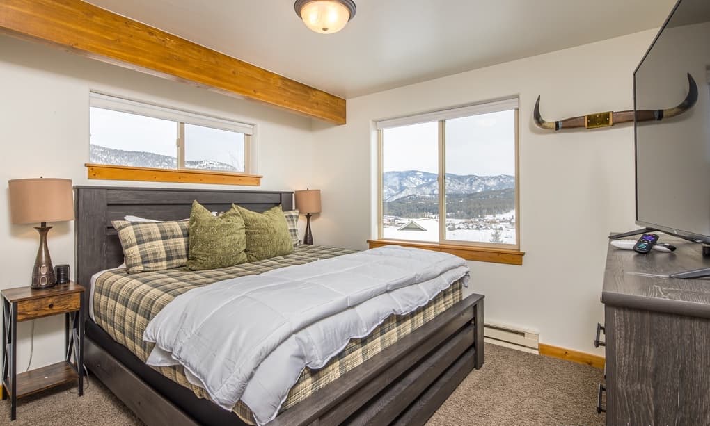 Blacktail Buck - Image 14