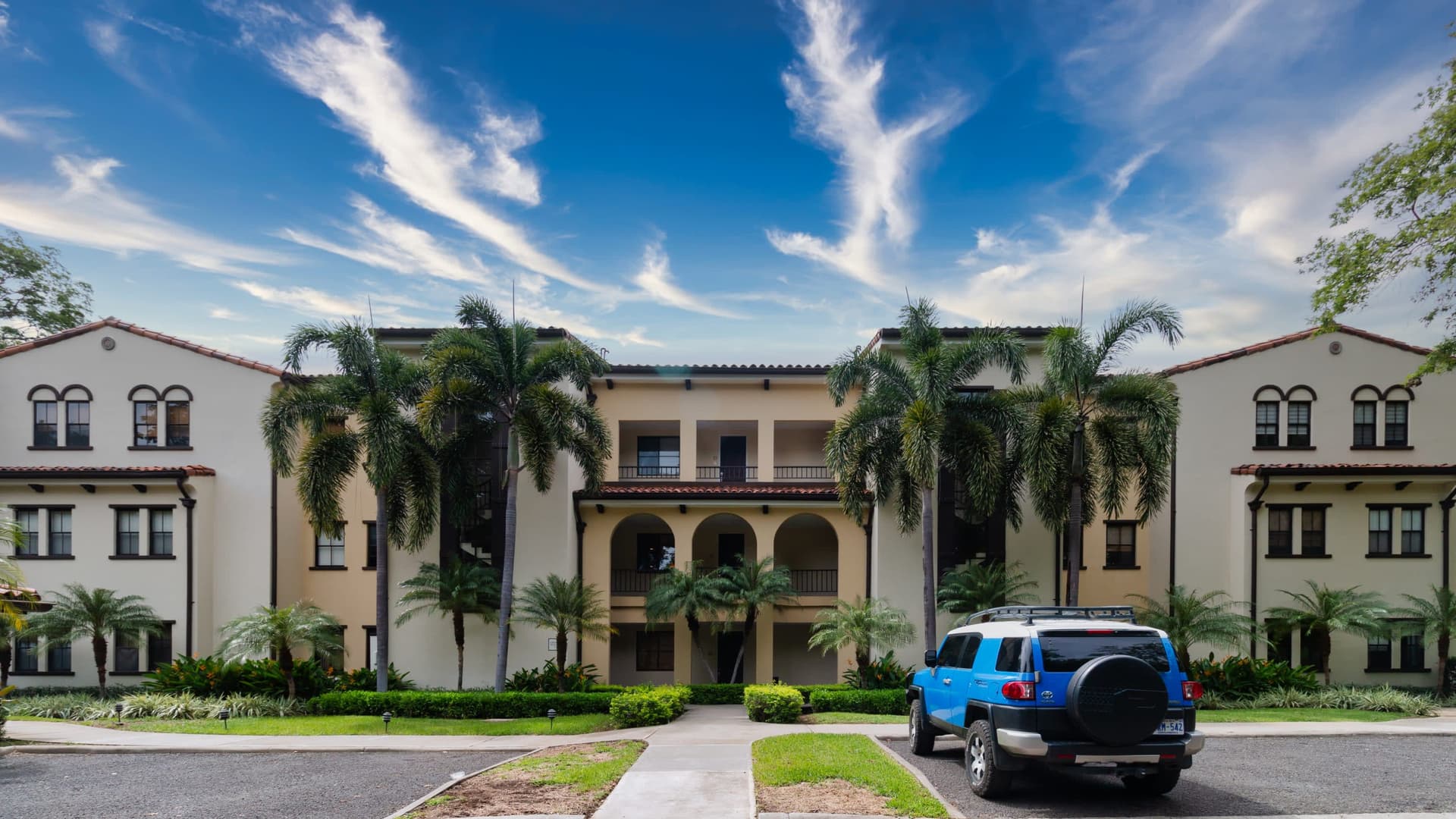 Lookout Residence - Image 12