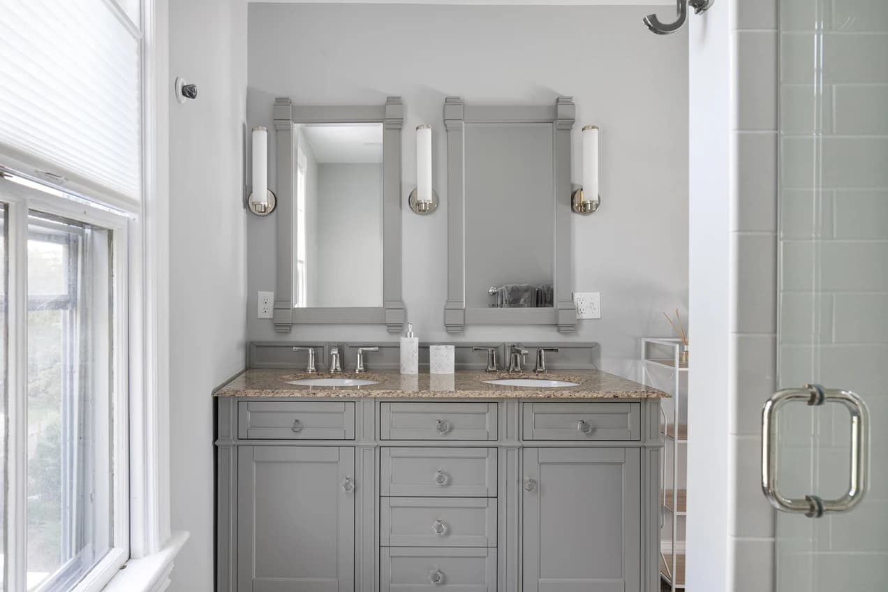 Coastal Victorian Place - Image 22