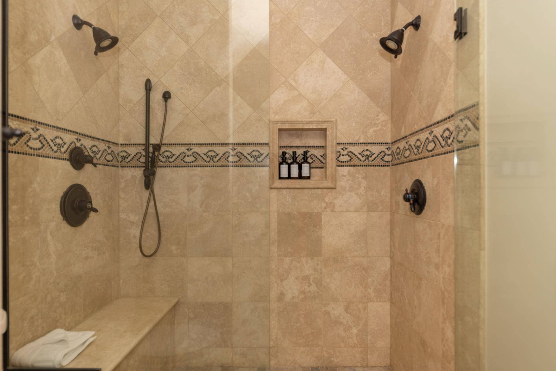 Trailside Lodge - Image 18