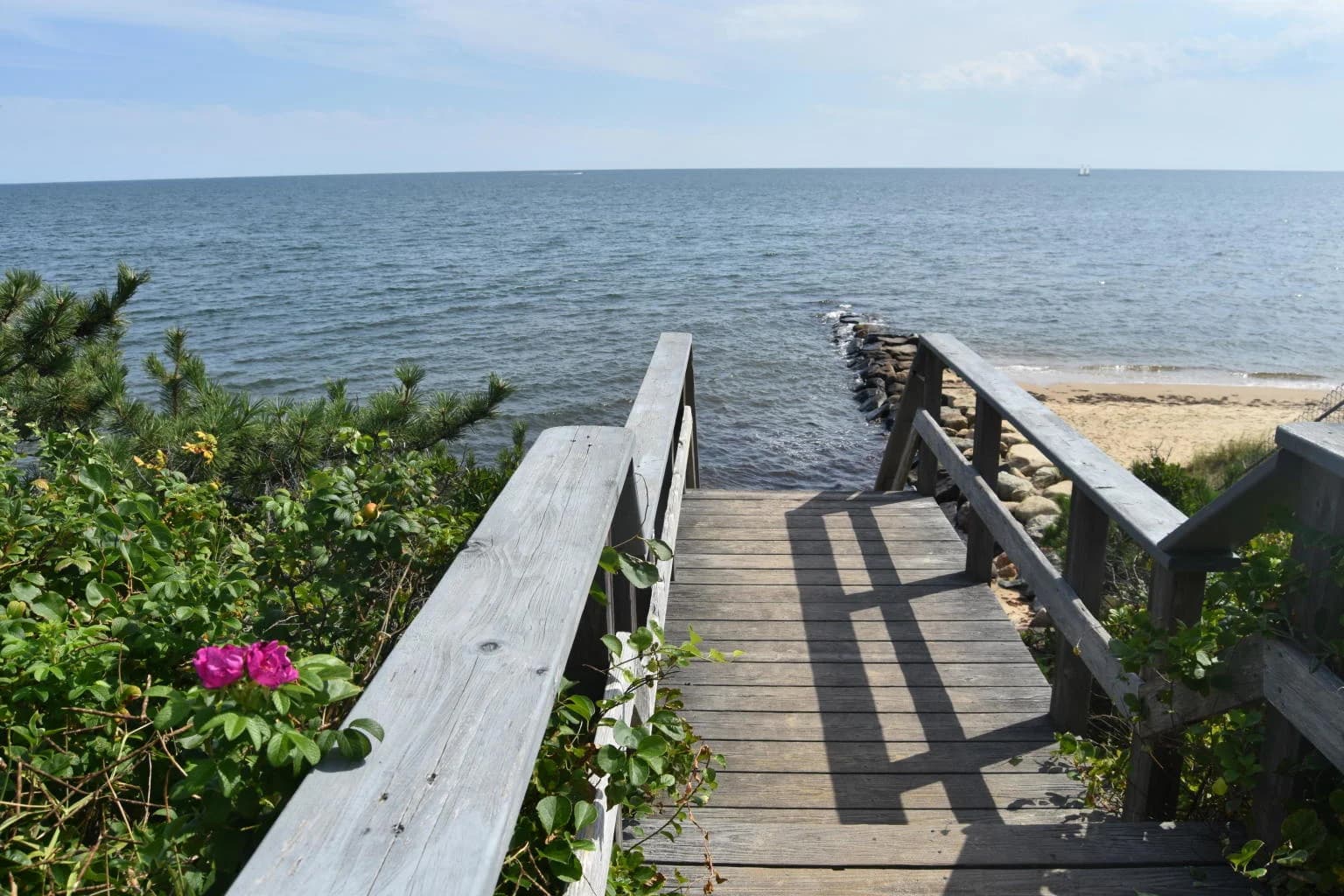 Shore House - Image 34