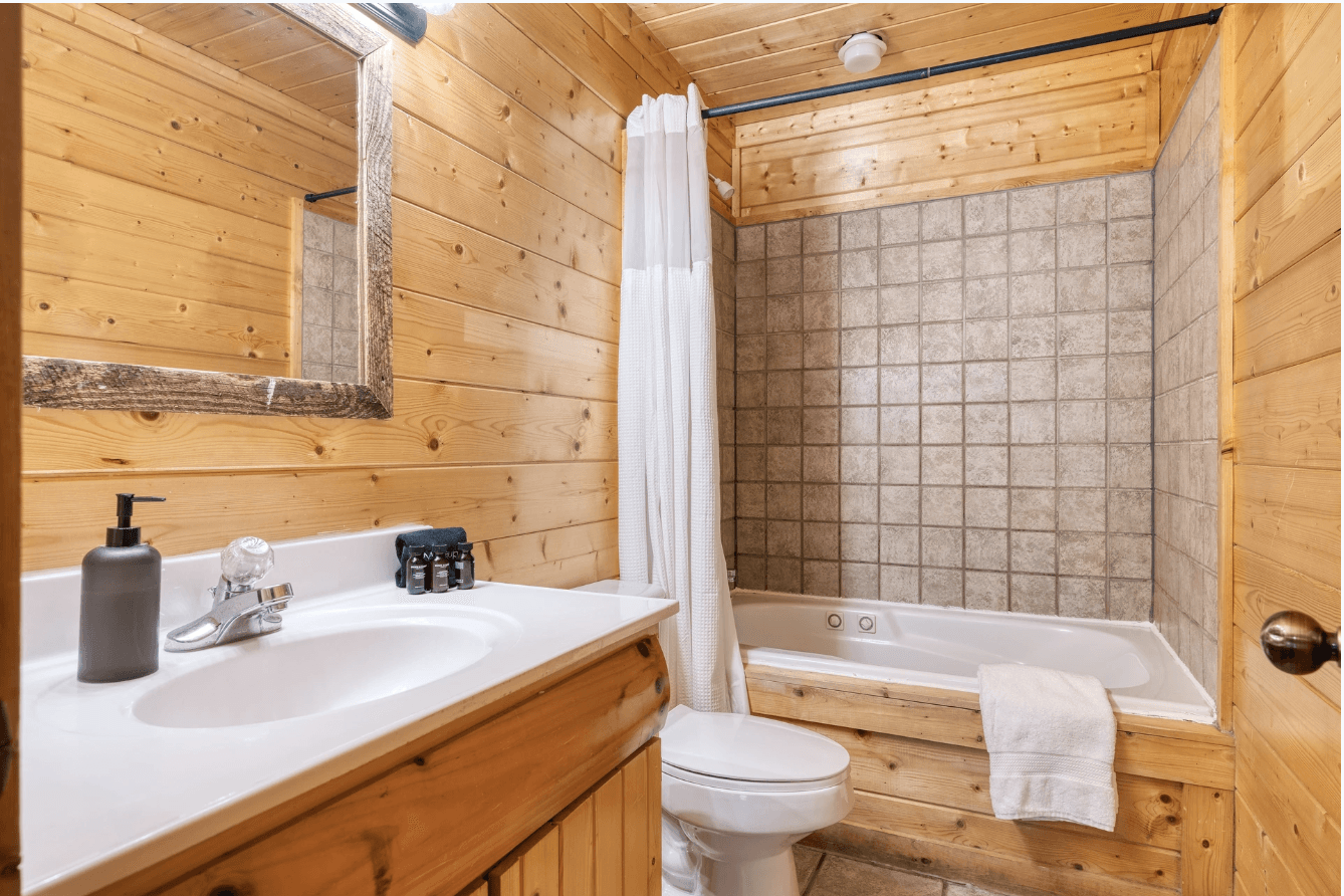 Brookshore Enclave - Image 25