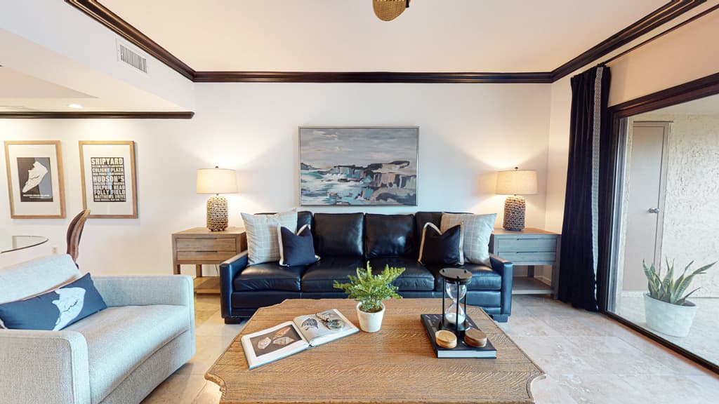 Captain Home - Image 3