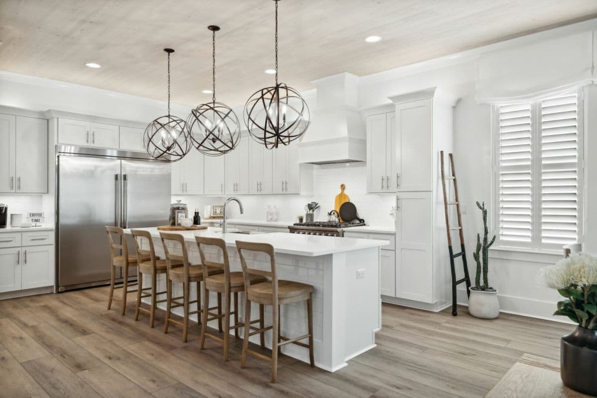 Summer Lane - Image 23