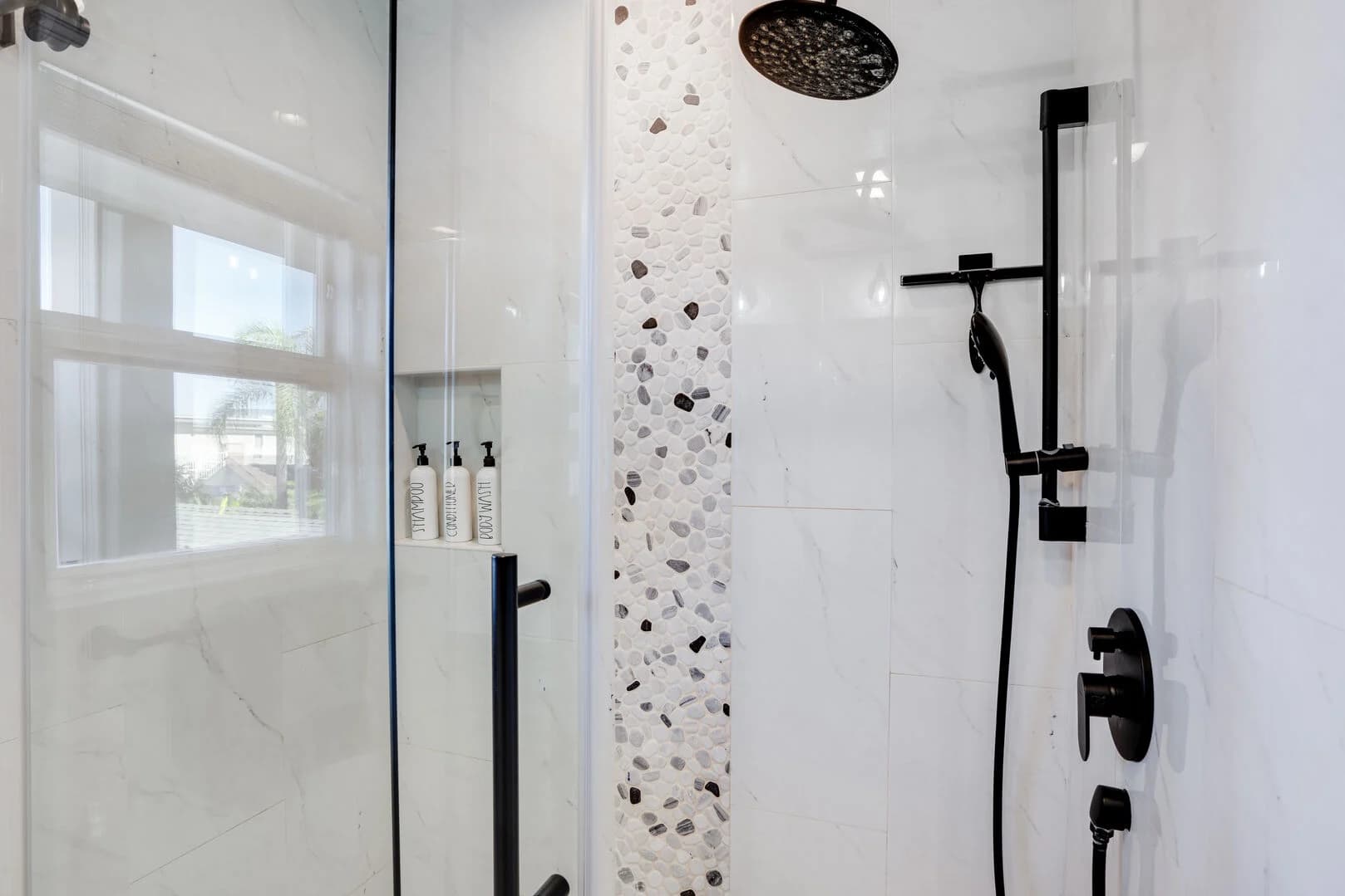 Bayside Beauty Home - Image 18