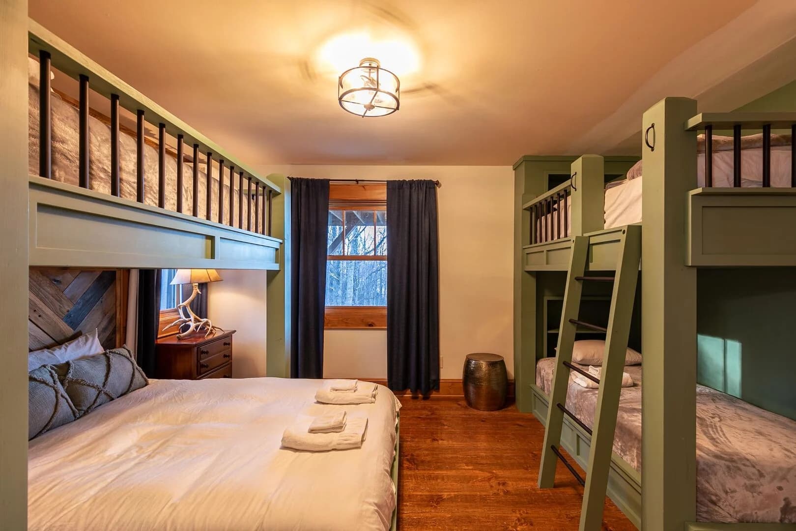 Blue Hole Lodge - Image 45