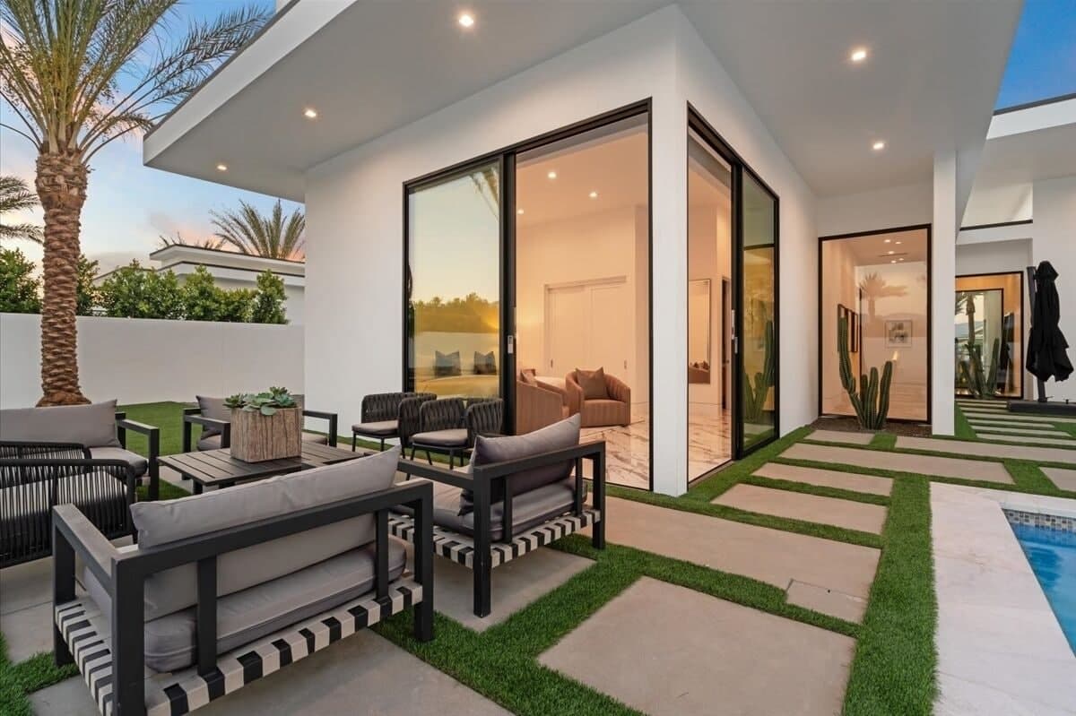 Bravo Villa #11 - Image 74