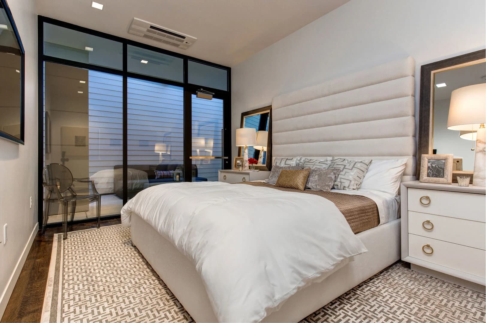 Main Parkite Home - Image 25