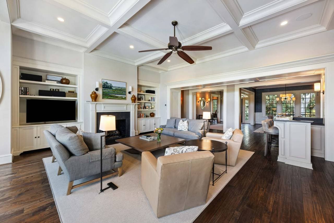 Avocet Home - Image 2