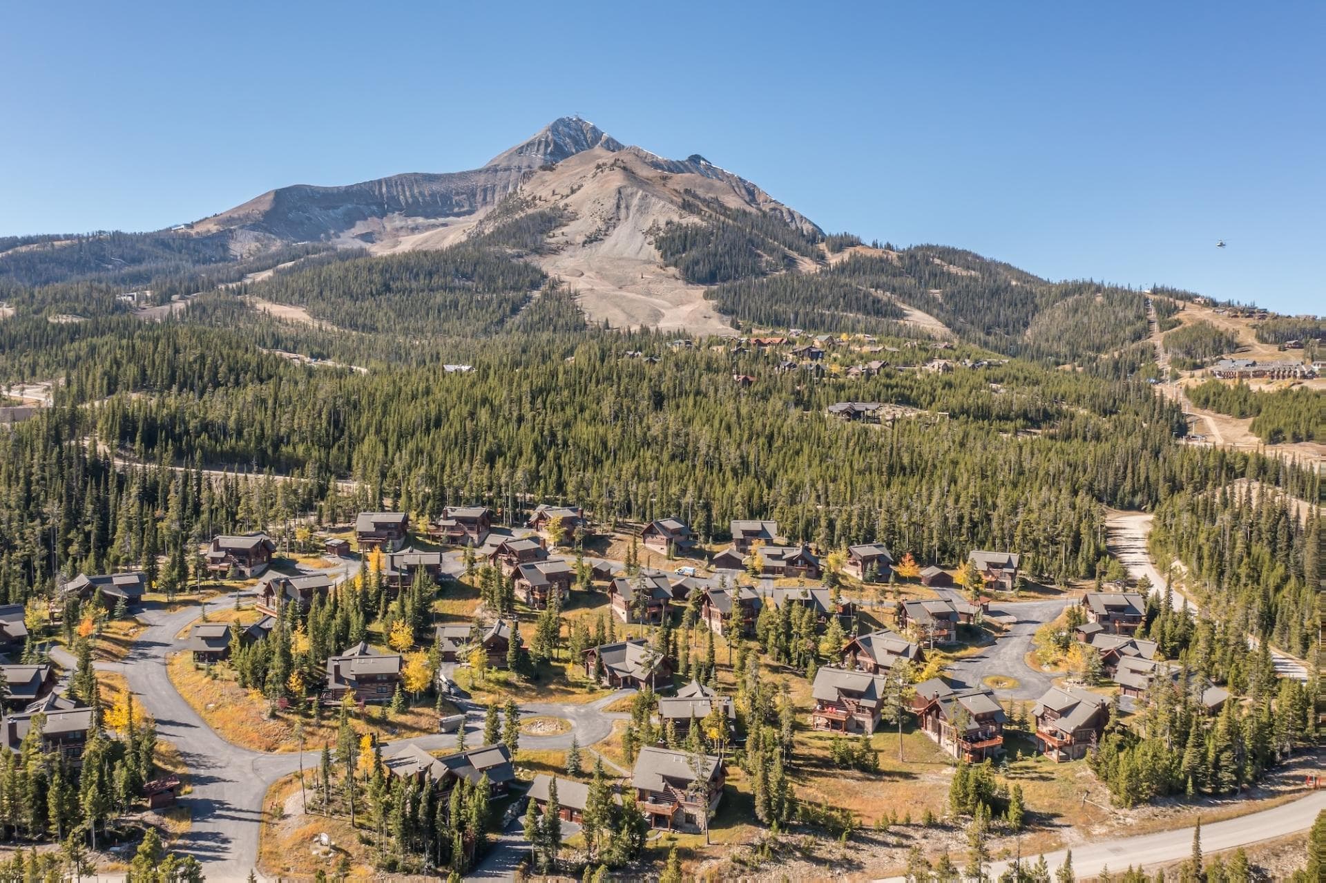 Chief Gull Cabin - Image 3