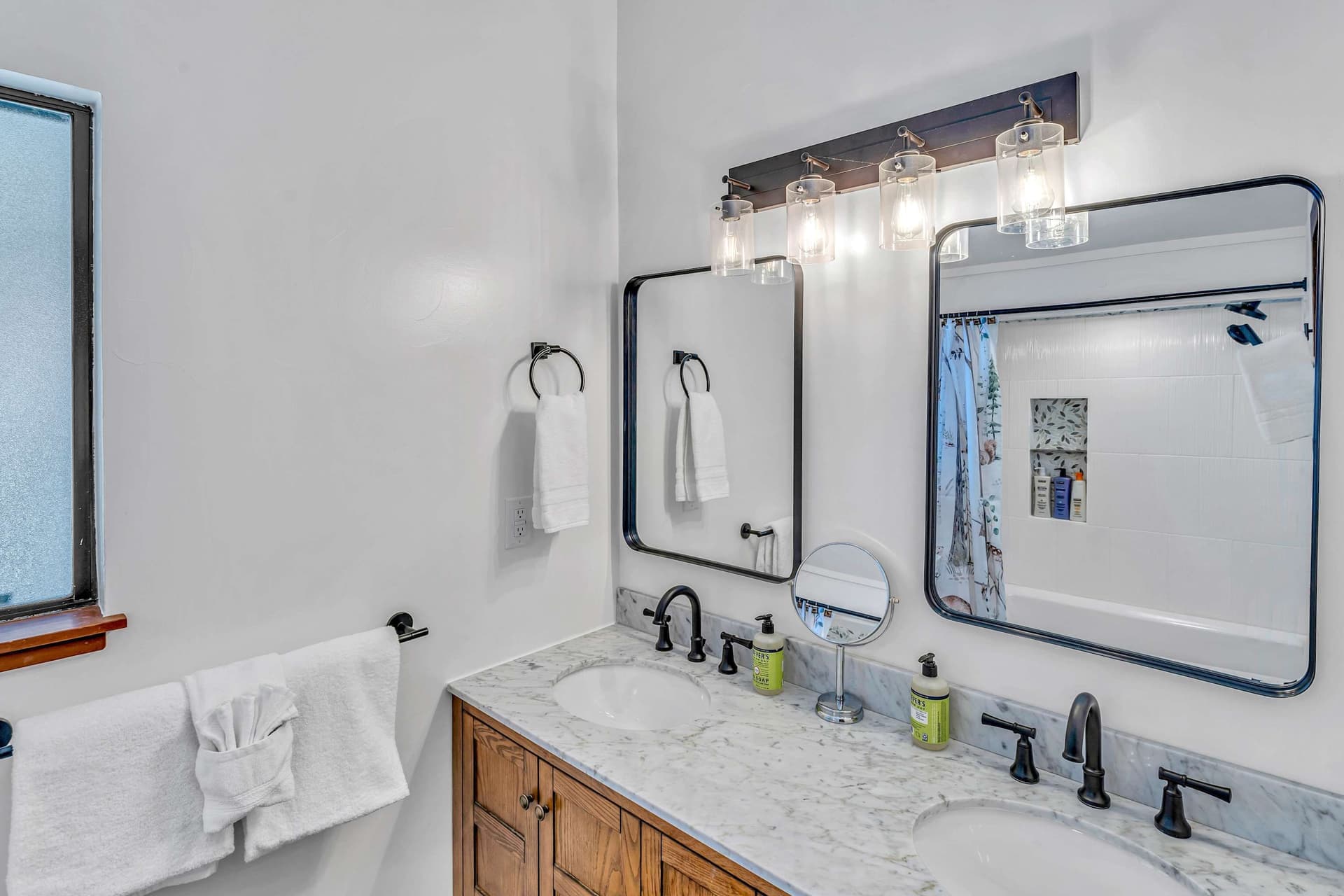 Lazy Bear - Image 11