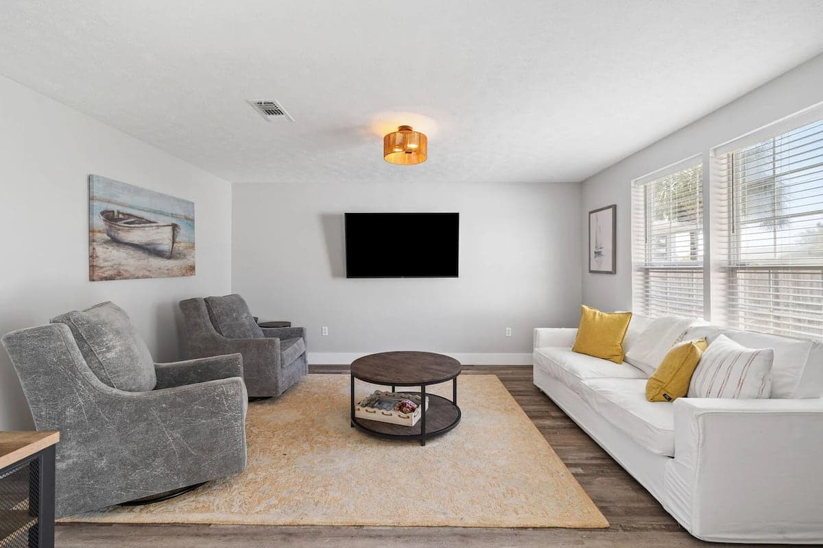 G By The Sea - Image 4