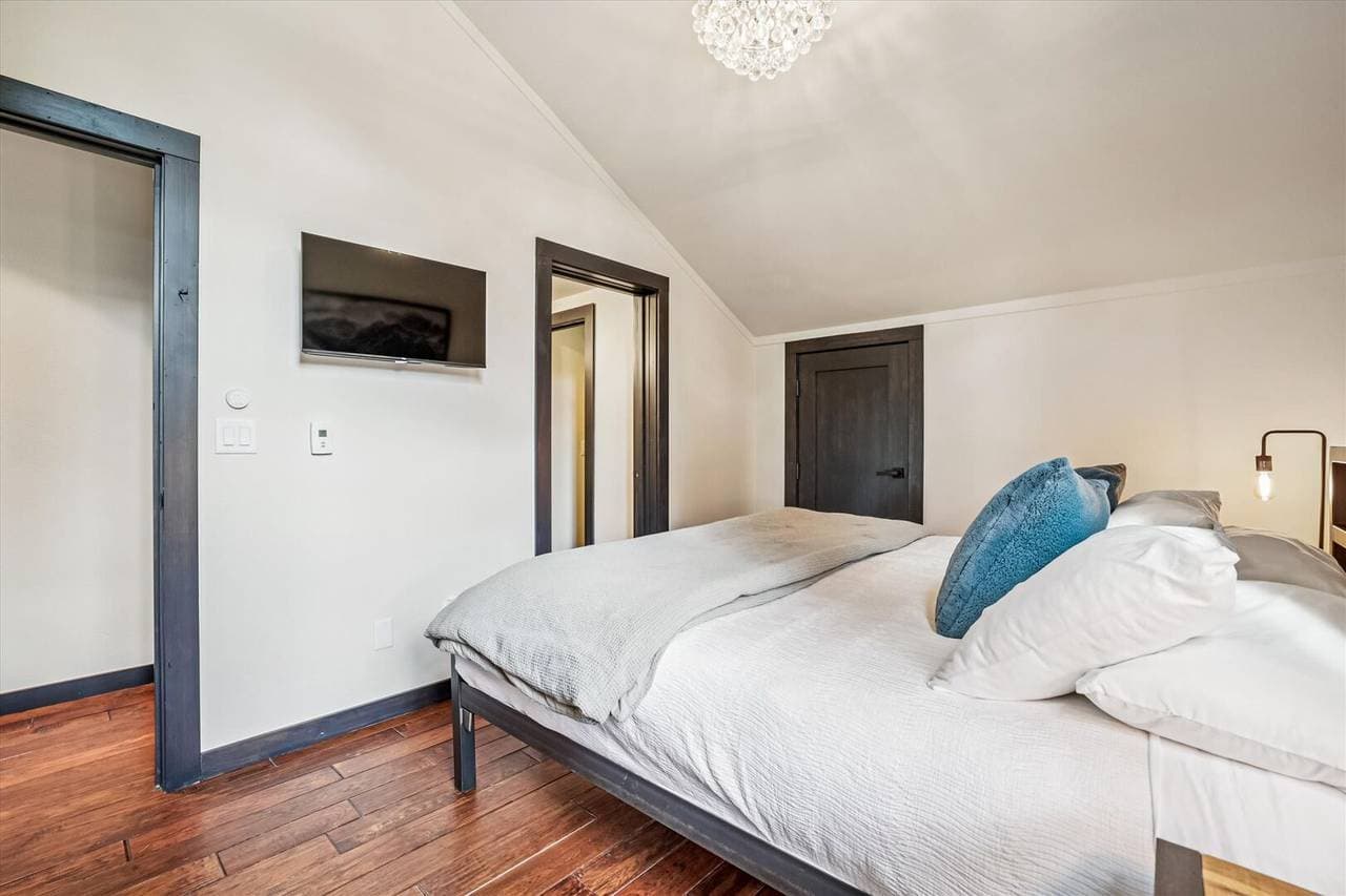 Summit Solitude Estate - Image 13