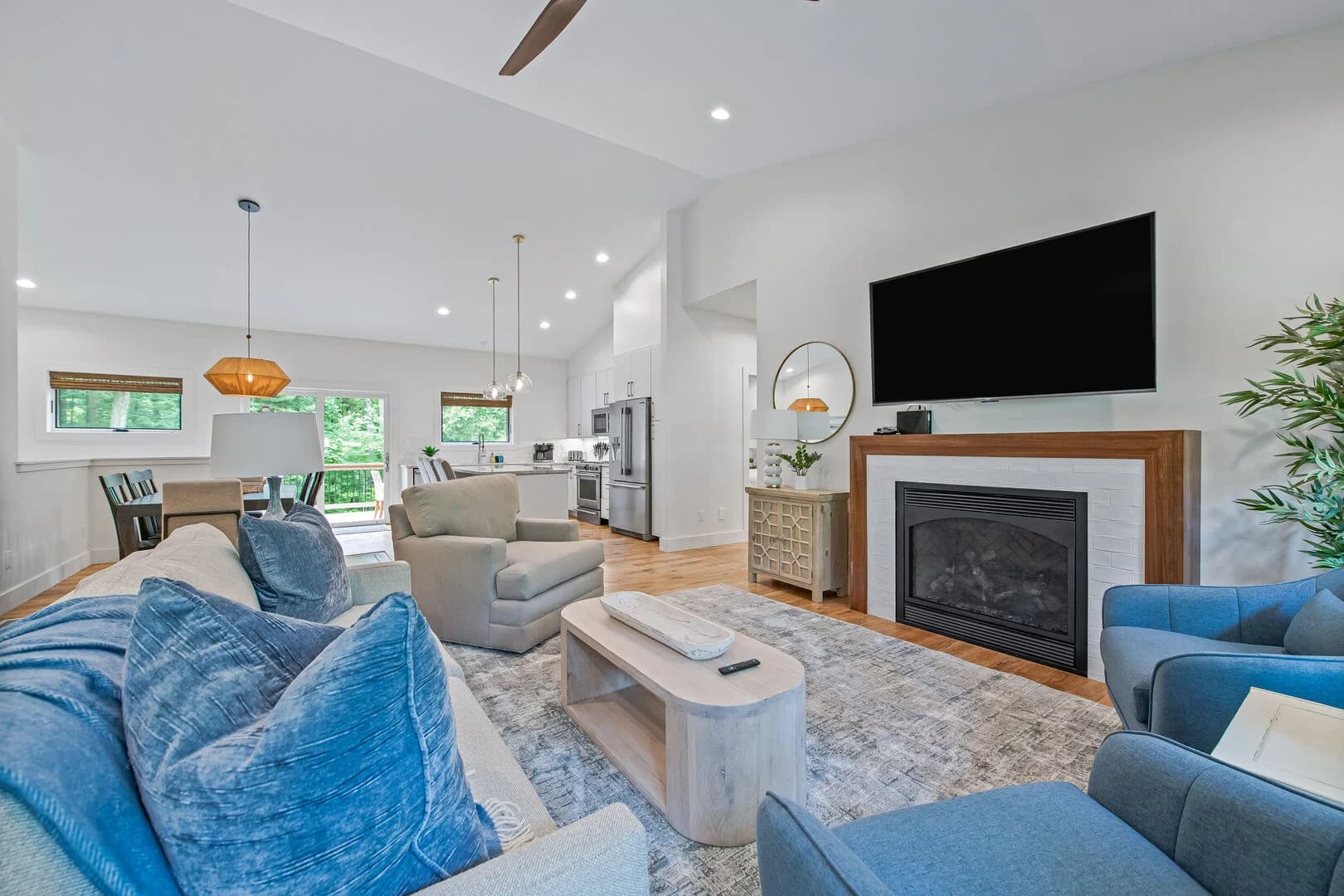 Nana's Branch - Image 2