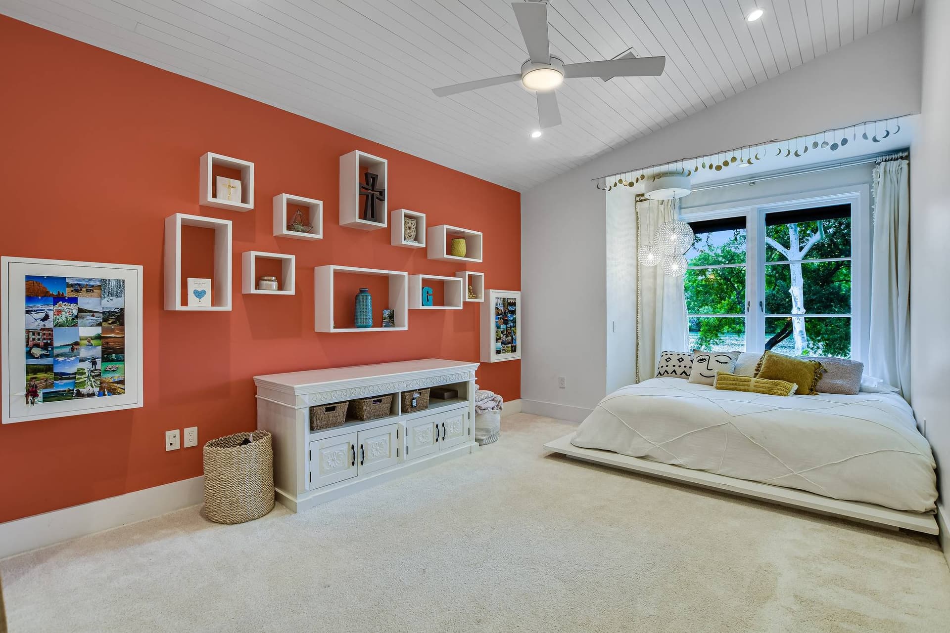 Lakeside on Lake Austin - Image 23