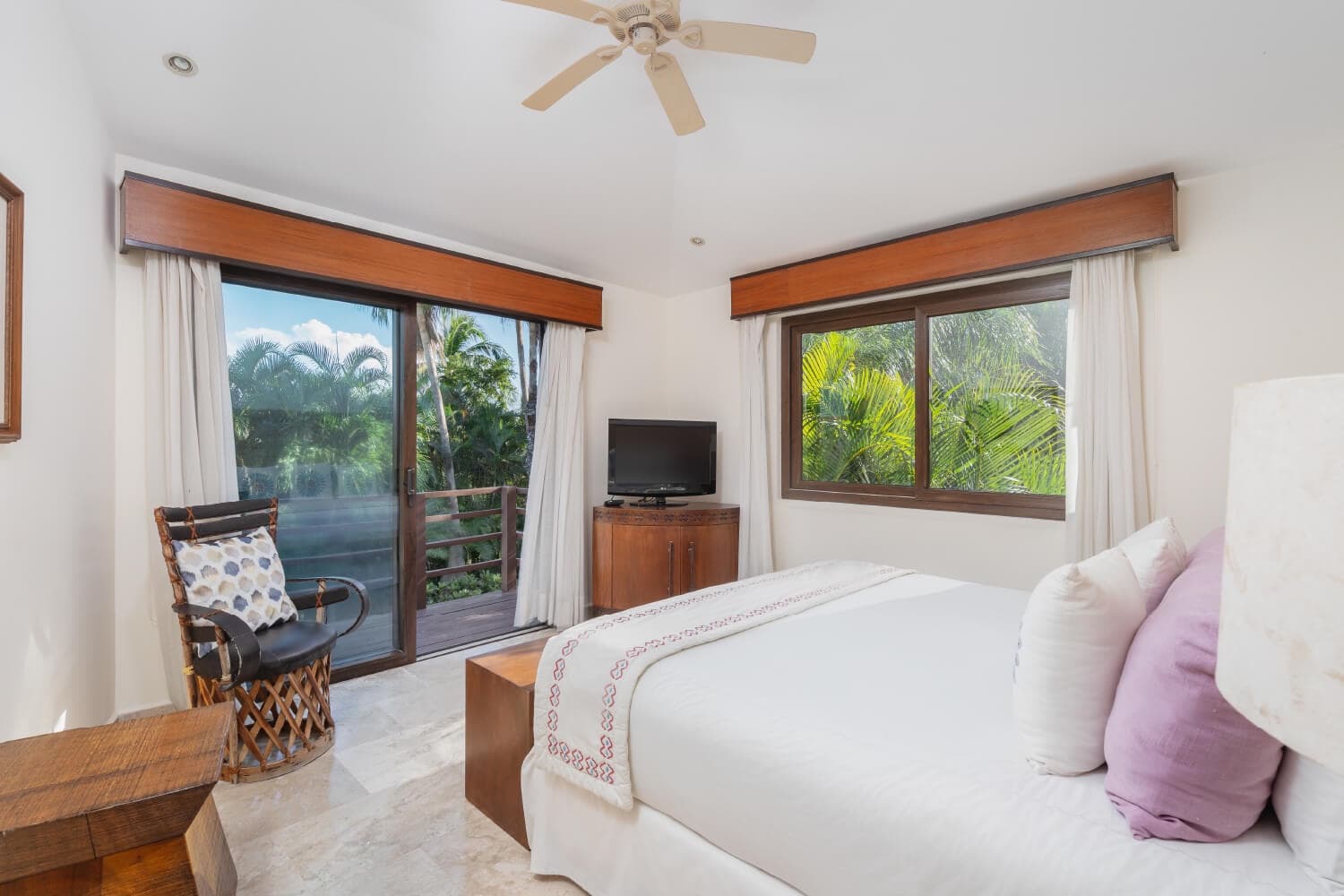 La Serenata - Image 27