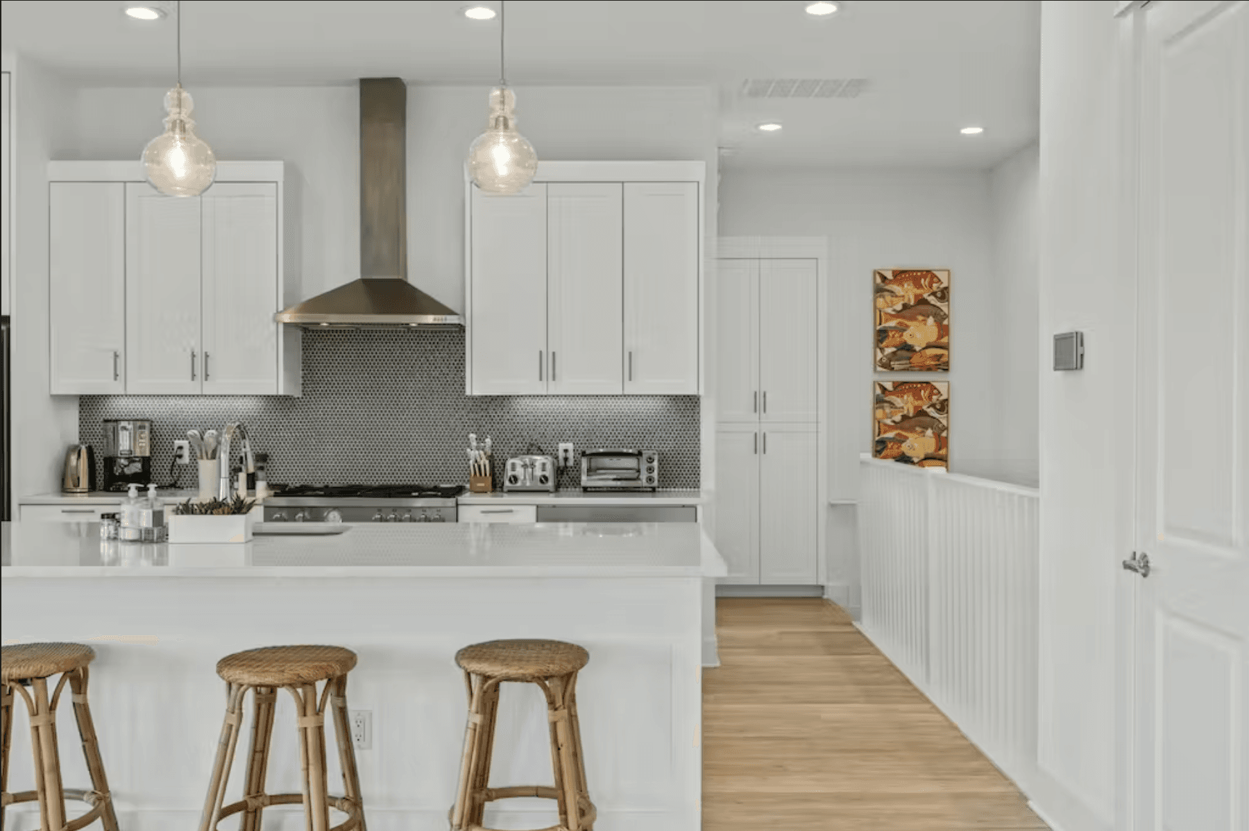 Beach Ball House - Image 14