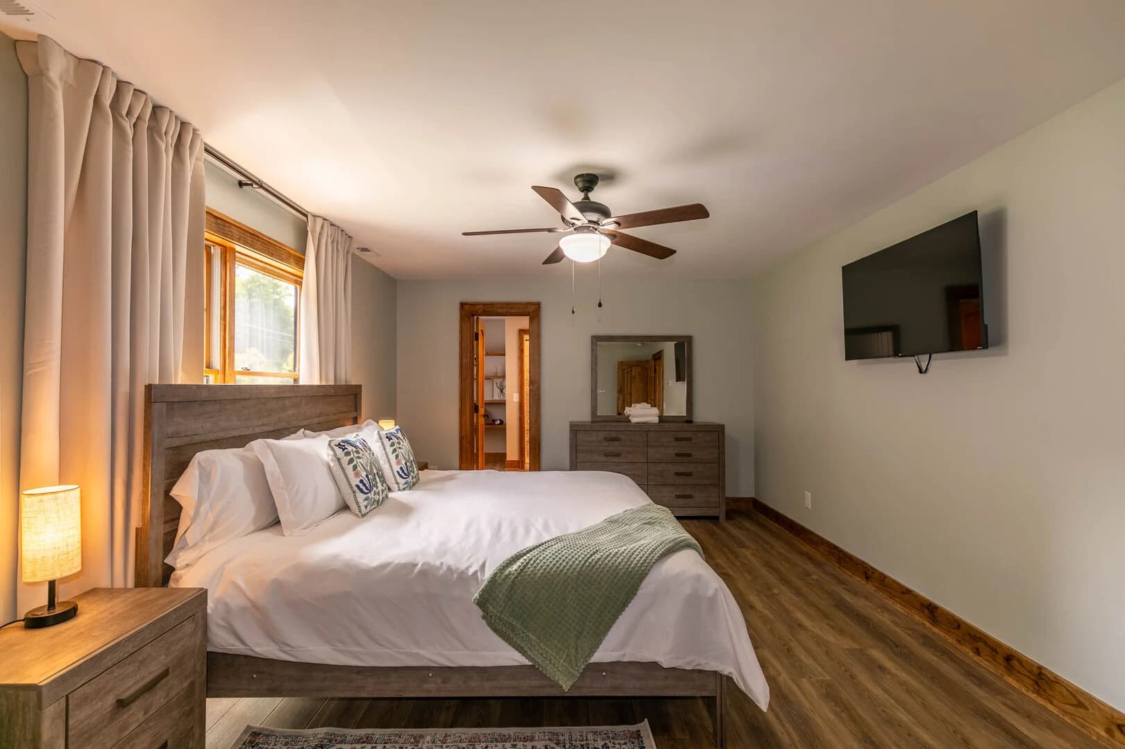 Sweet Serenity - Image 24