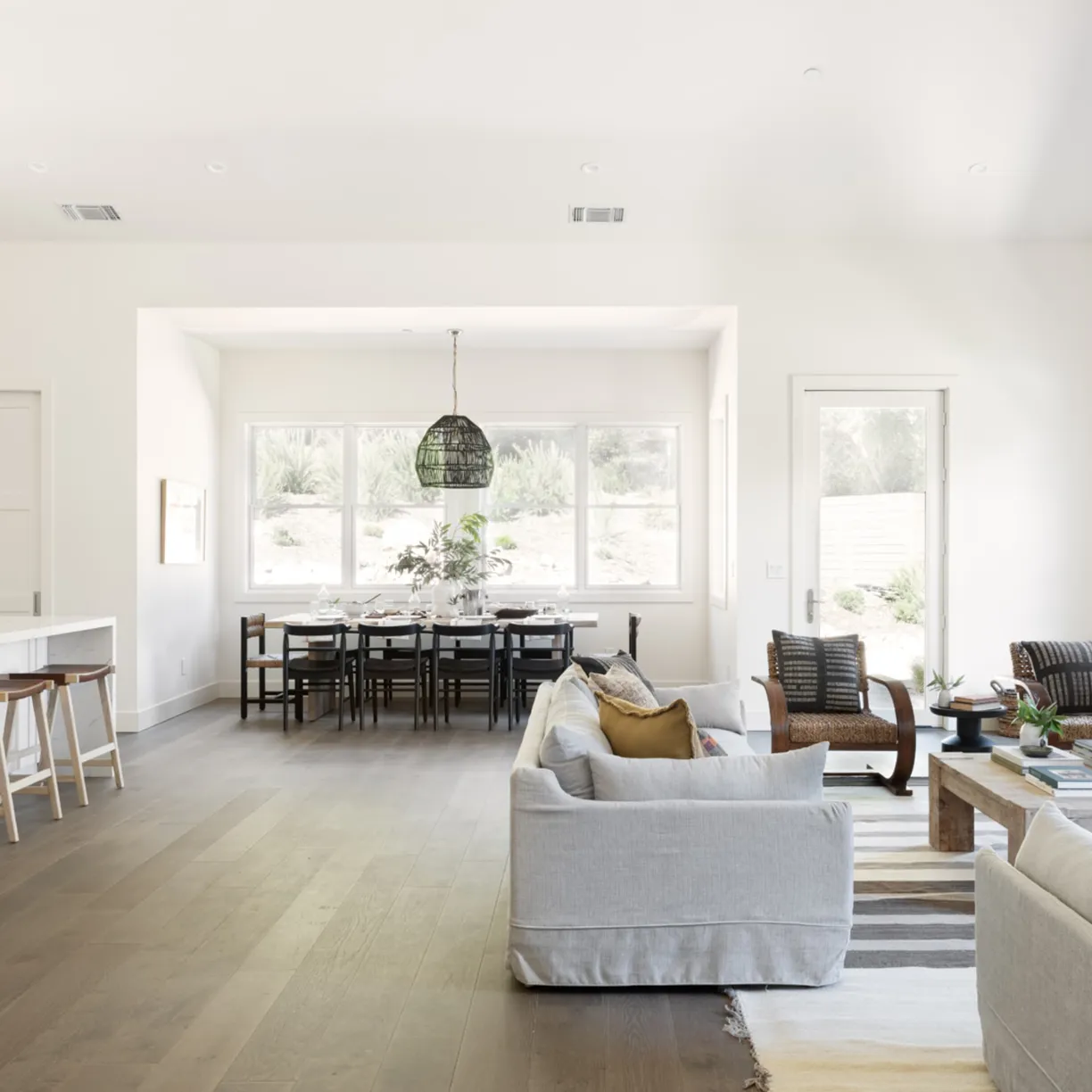 Syrah House - Image 7