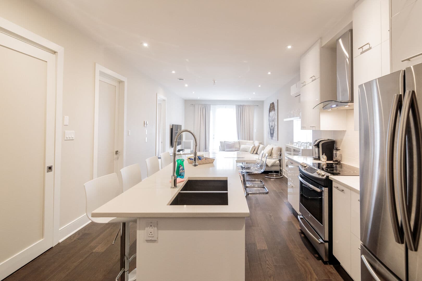 Clock House - Image 8