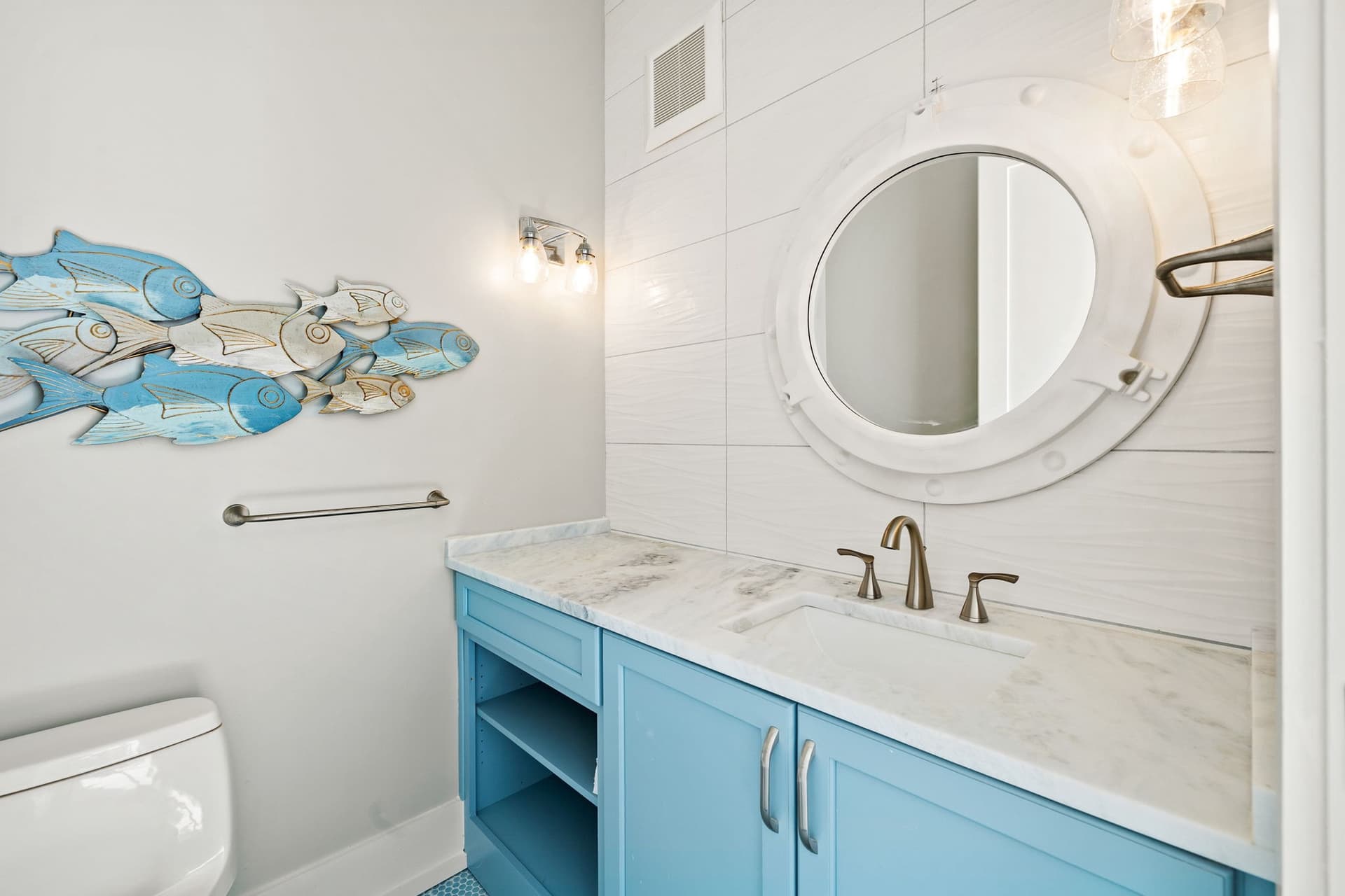 Emerald View - Image 5