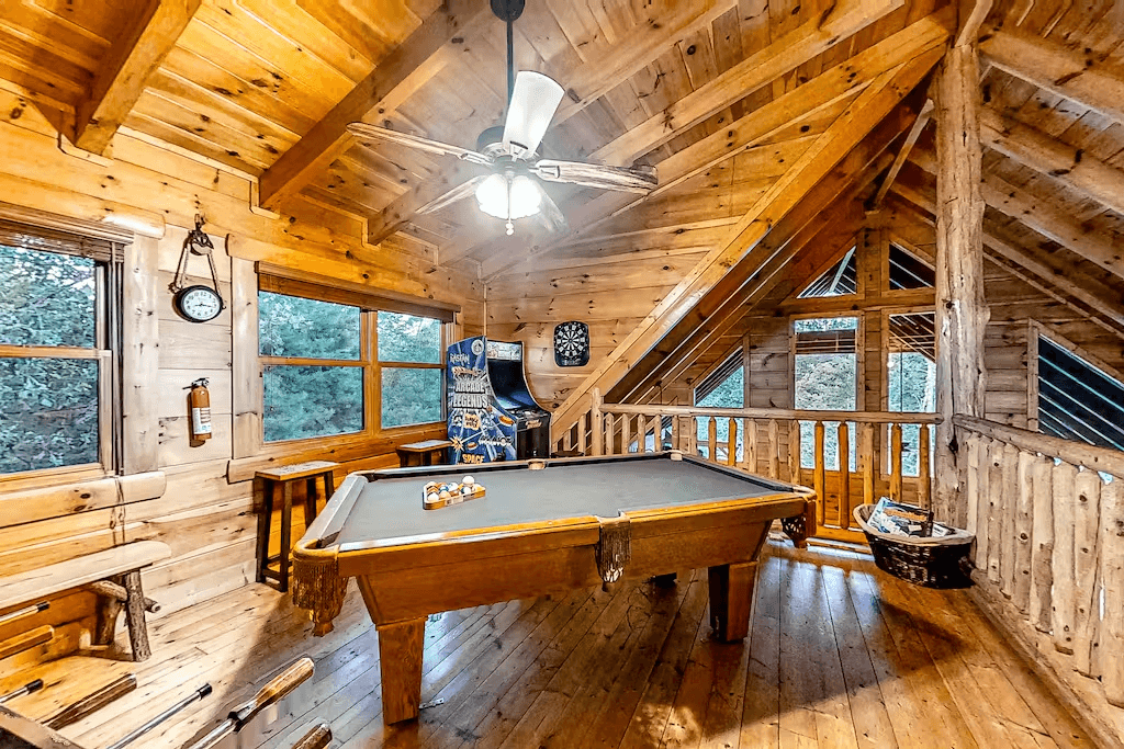 Bear Tracks - Image 23