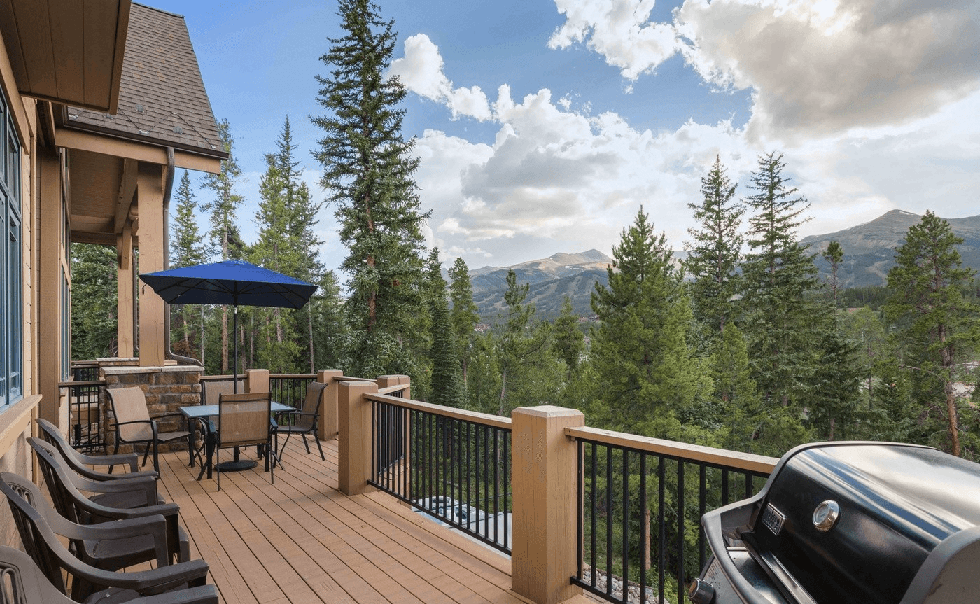 Mont Vista Chateau - Image 33