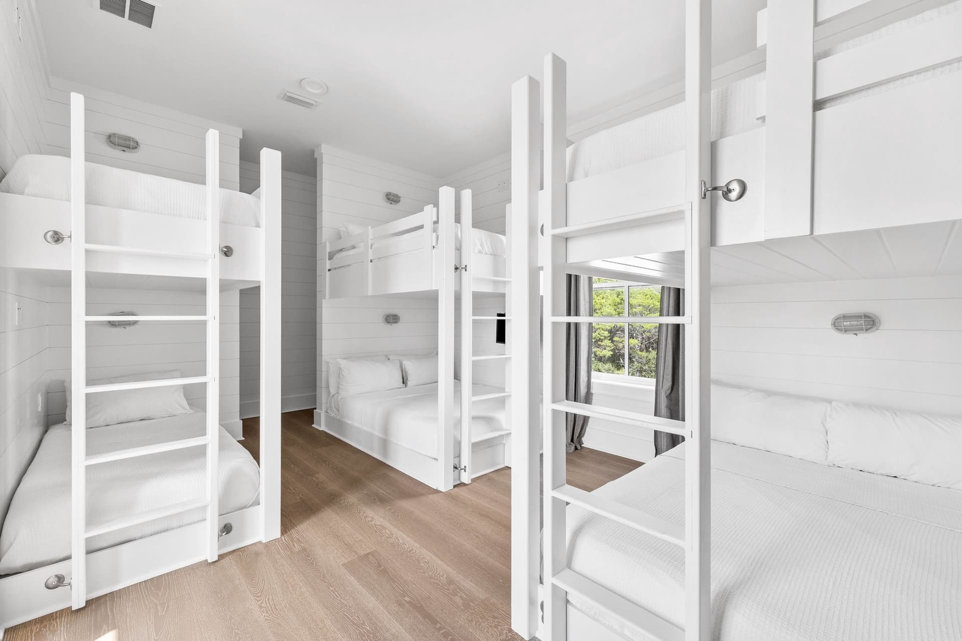 Seven Palms Reunion - Image 20