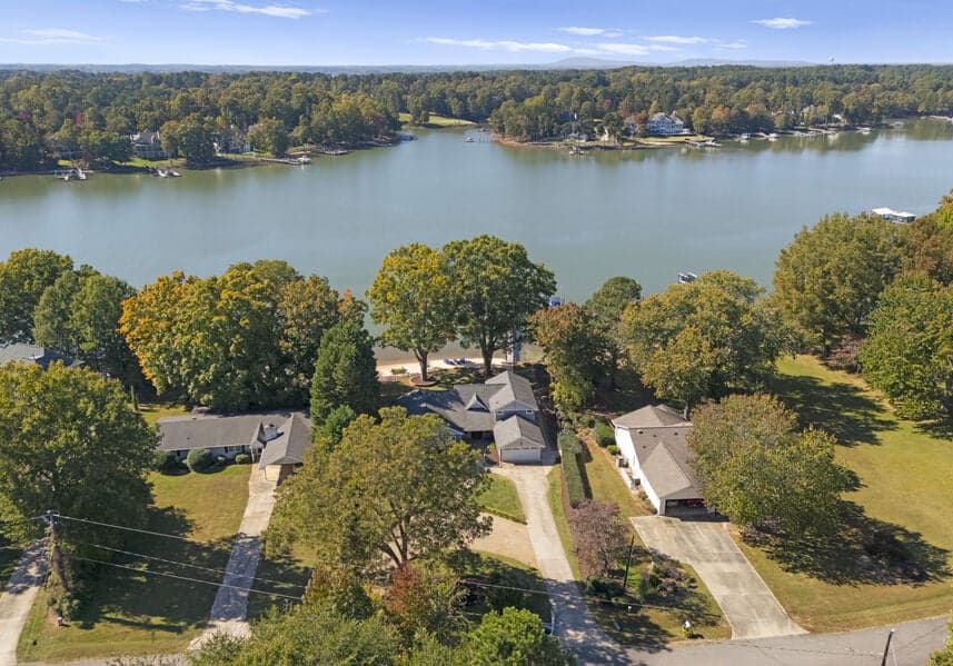 Sandy Shore - Image 43