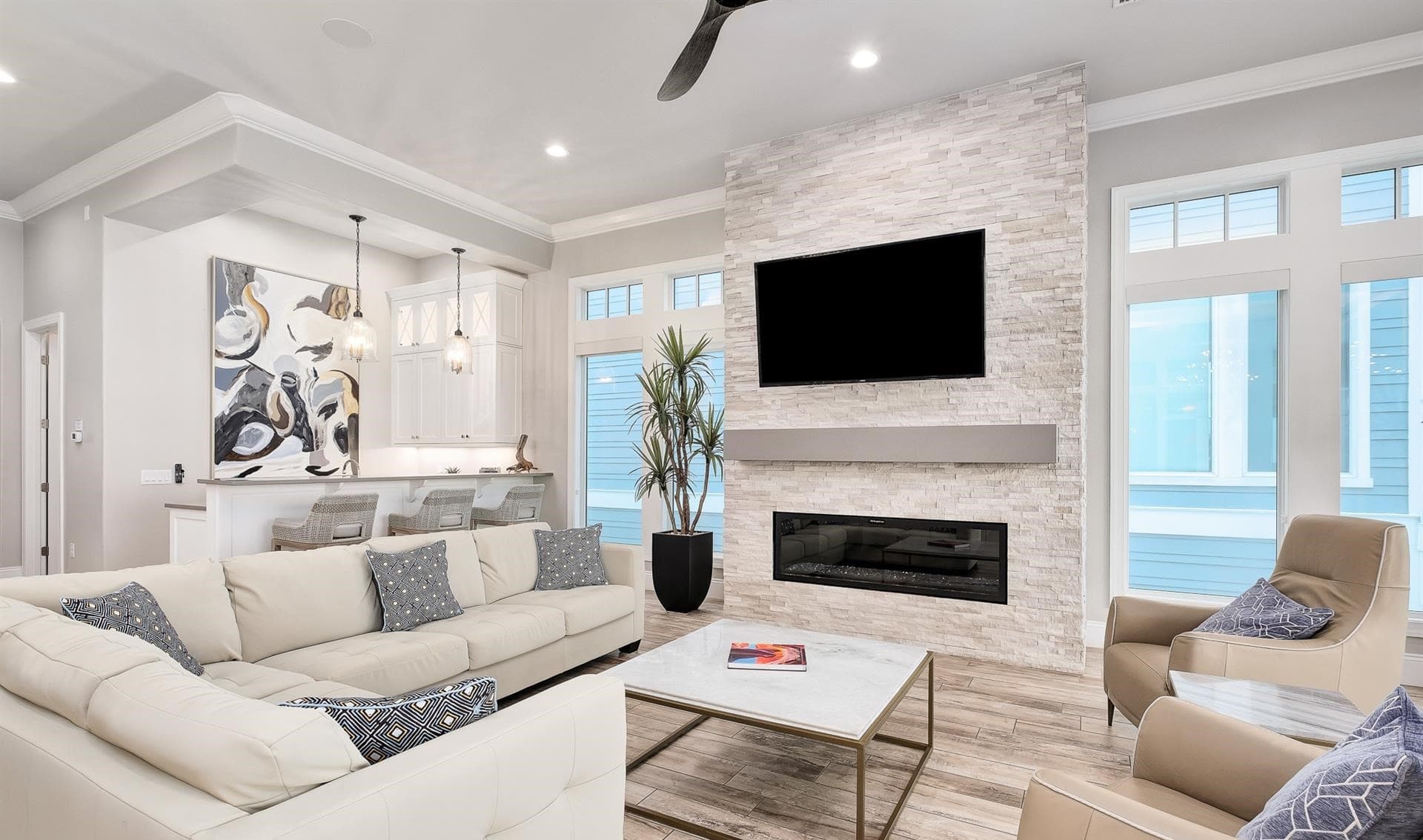 Beachfront Bliss - Image 3