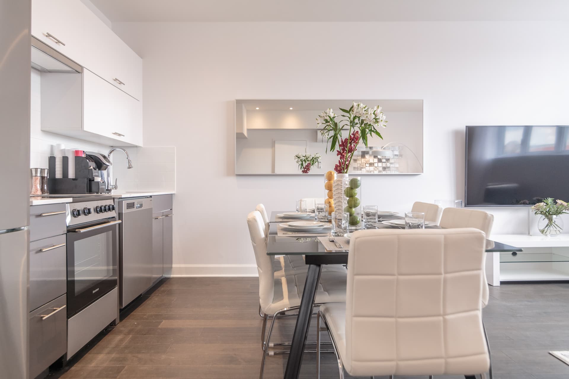 Lincoln Home - Image 4