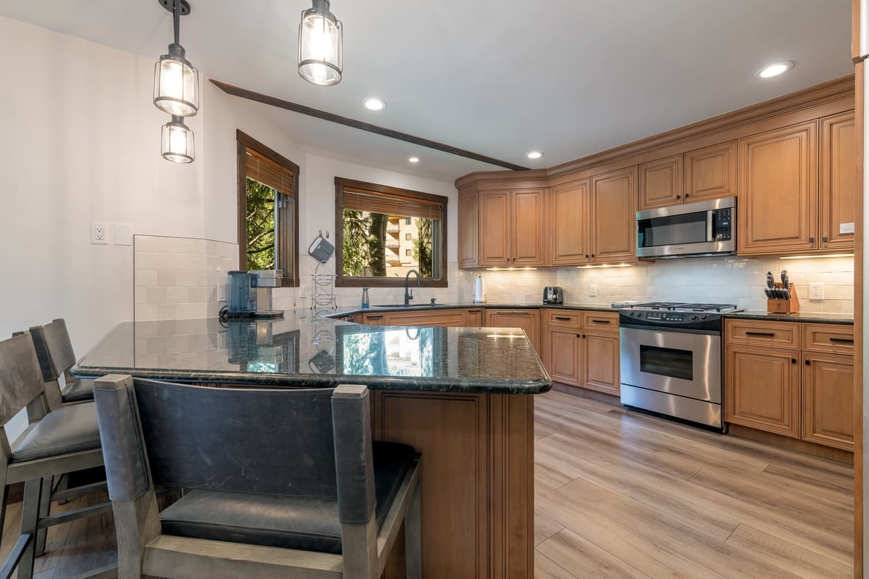 Ten Pines Hideaway At Fallridge - Image 3