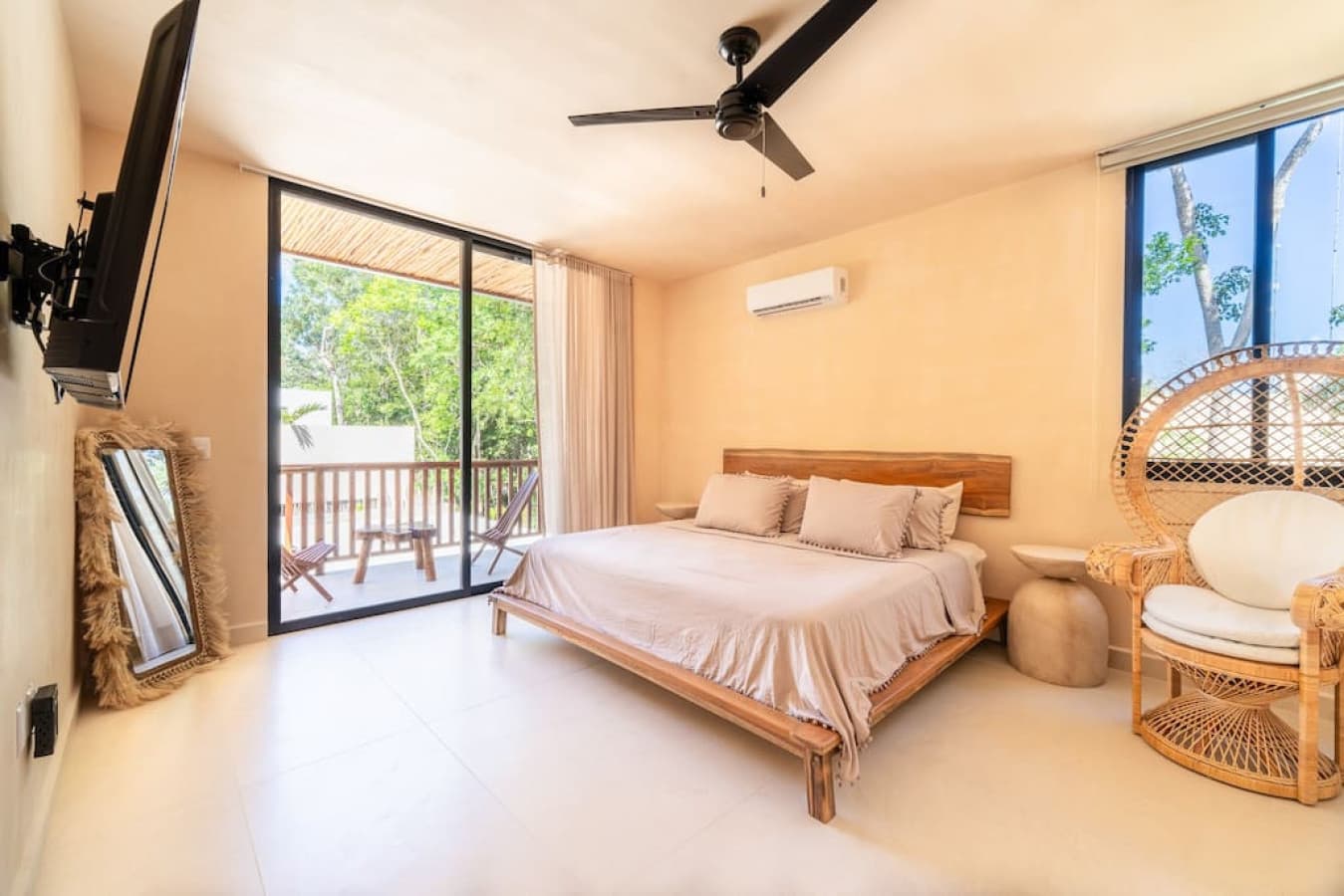 Surenna Oasis Villa - Image 10