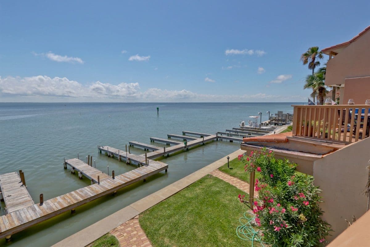 Casa Laguna Residence - Image 28