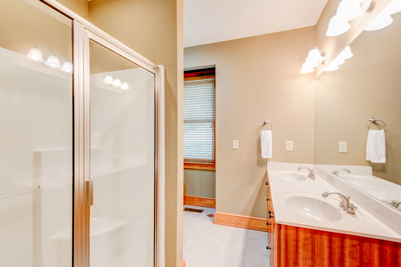 Tree House at Echota - Image 20