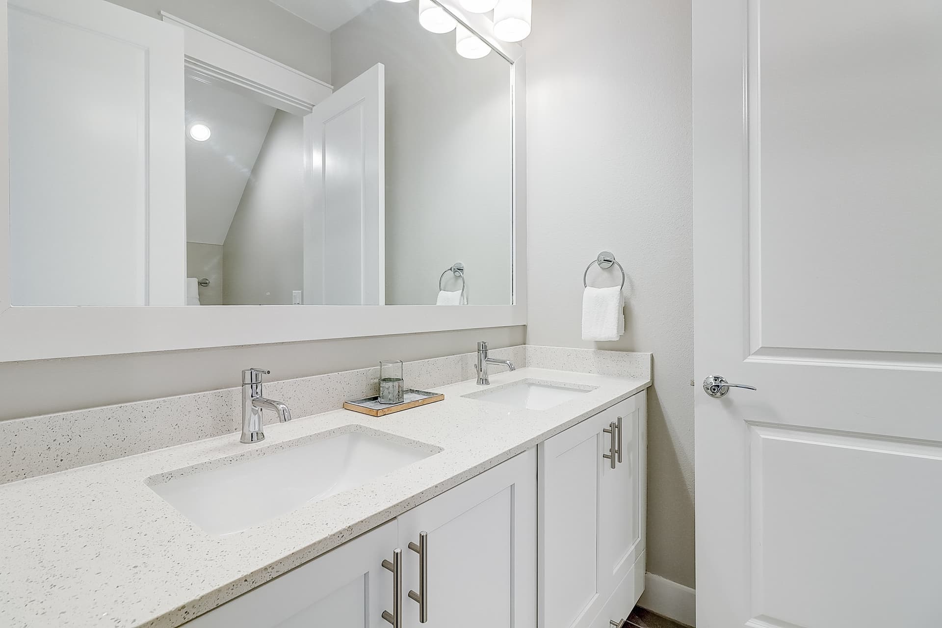 Gabby’s Retreat - Image 22