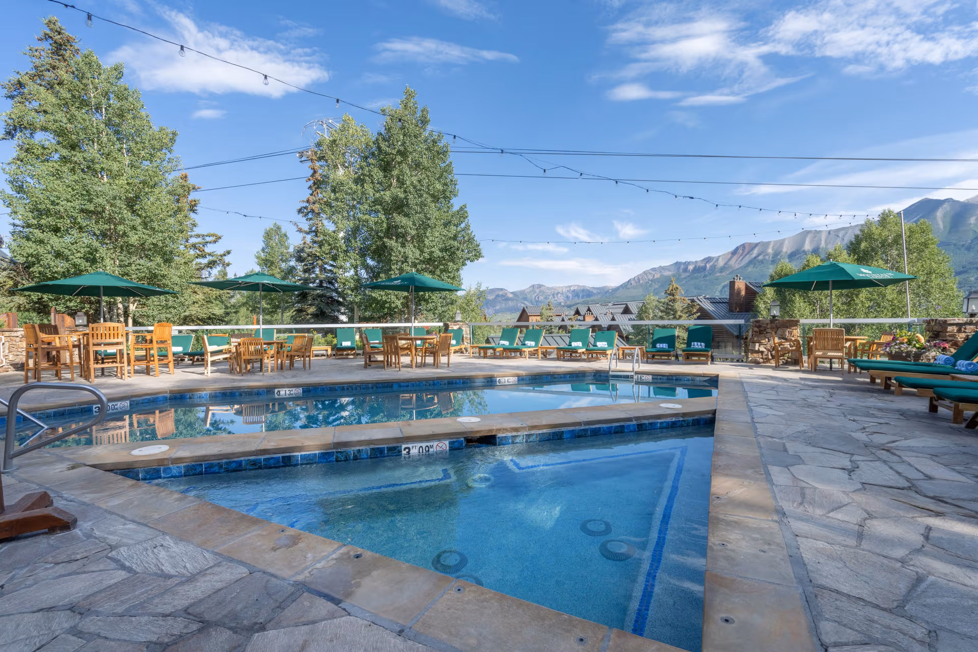 Alpine Light Landing - Image 3