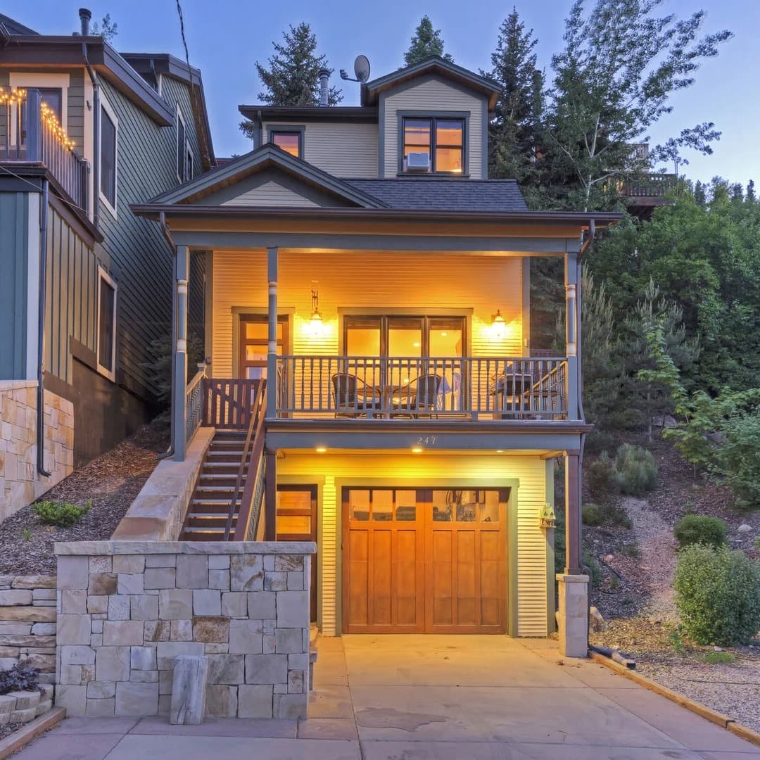 Big Game Lodge - Image 1