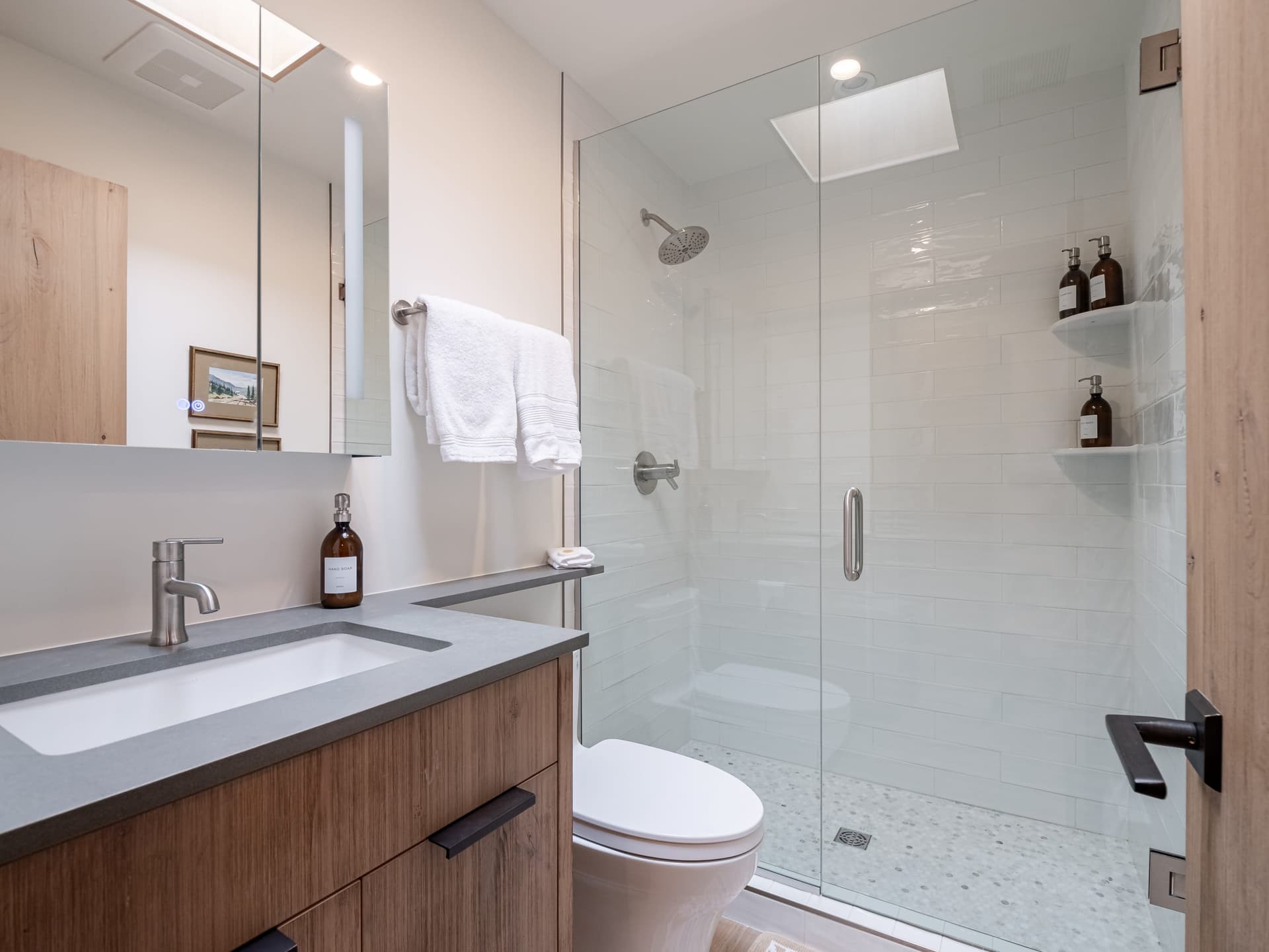 Le Petite Alps - Image 8