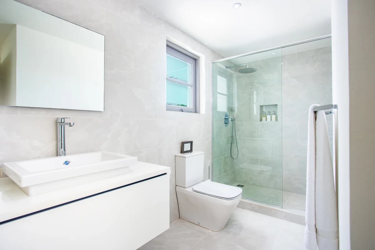 Coastal Elegance Condo - Image 5